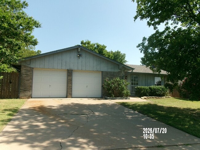 Building Photo - This Home is a Must See Located In Terrace Hills