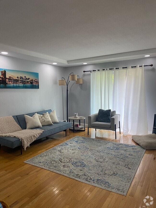 Building Photo - 20 Westgate Rd Unit #3 Rental