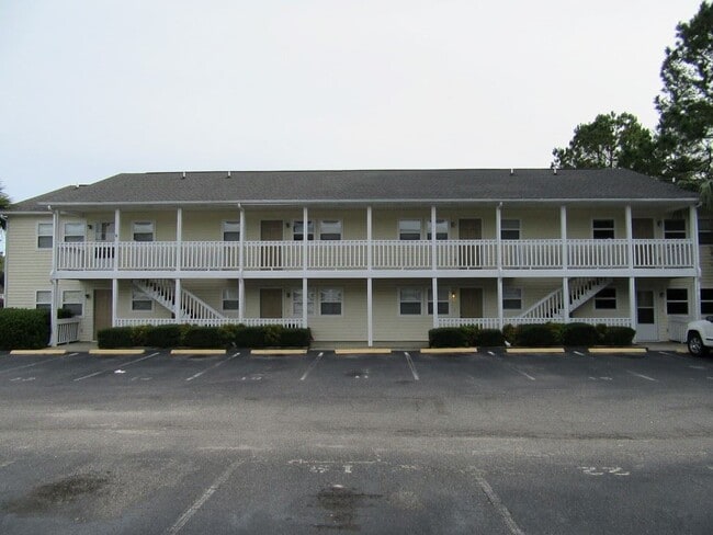 Building Photo - 4150 Horseshoe Rd N