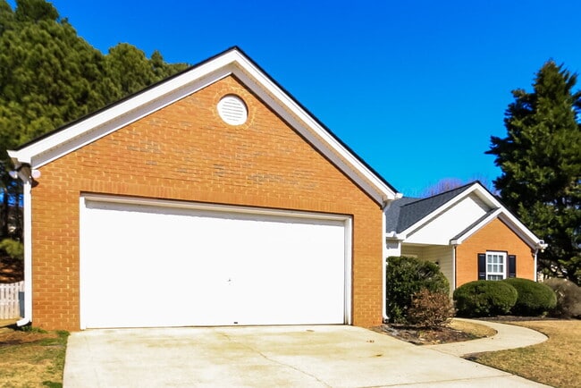 Photo - 3105 Evergreen Eve Crossing