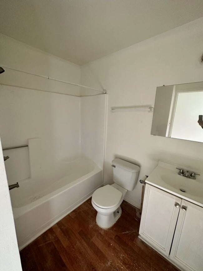 Photo - Affordable rowhome close to downtown Balti...