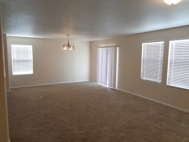 Photo - 15697 Randolph Pl