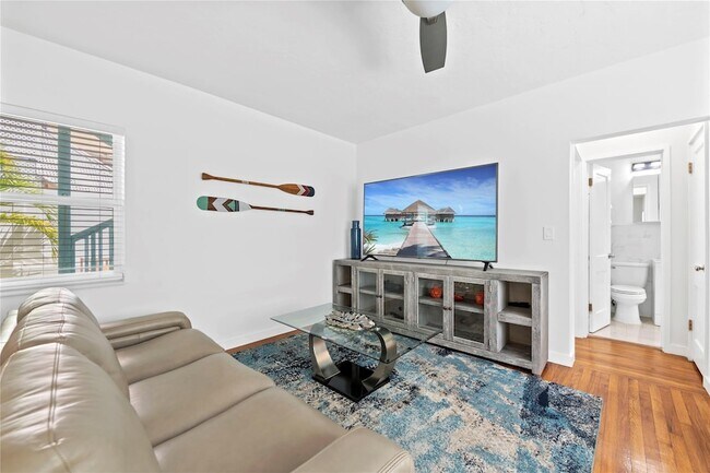 Photo - 3015 Seville St Unit 1