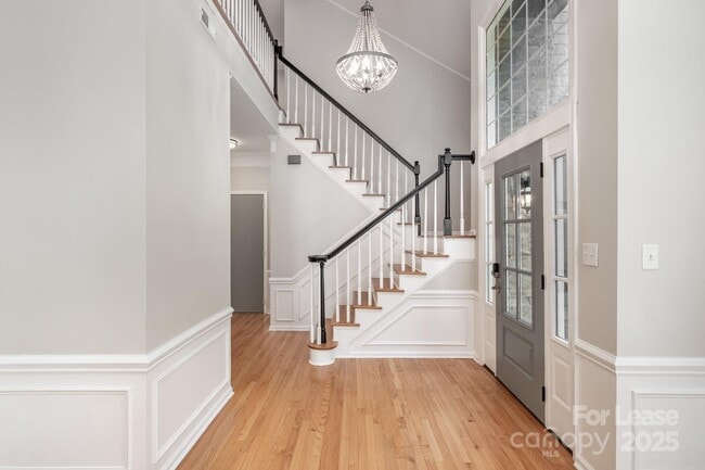 Photo - 111 Monterey Dr