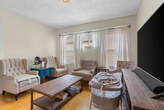 Photo - 79-81-81 Vernon St