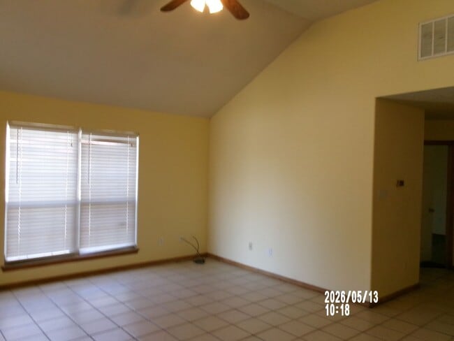 Photo - Charming Duplex $450.00 Off the first full Month's rent