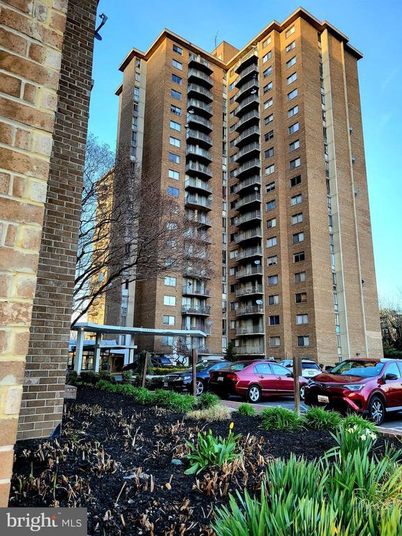 Building Photo - 1836 Metzerott Rd Unit 624