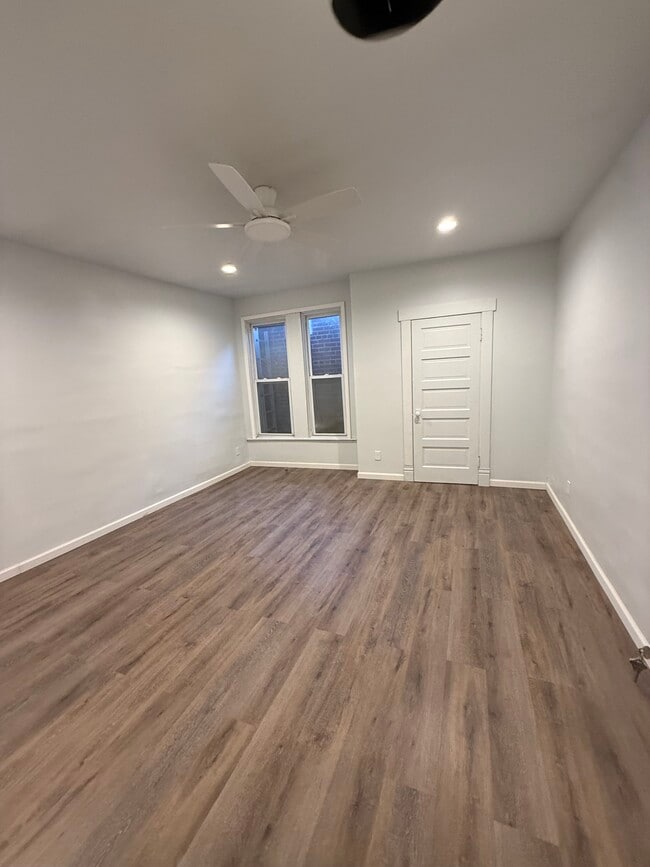 Photo - 250 High St Unit 3