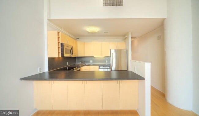 Photo - 2300 Walnut St Apartment Unit 1B-714