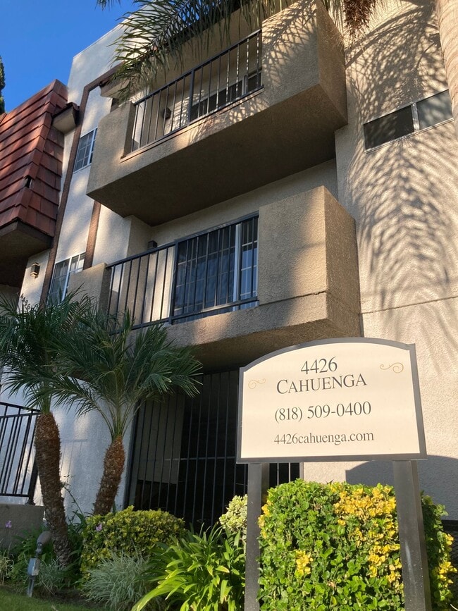 KBC Cahuenga