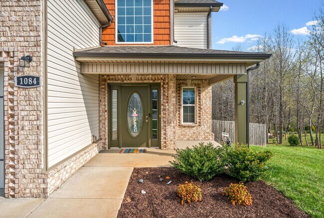 Photo - 1084 Barnhill Rd