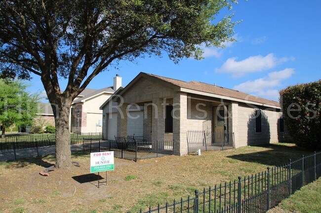 505 Vega Ln