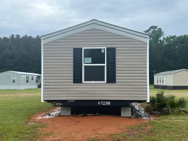 Building Photo - Get It Before It's Gone! Rental