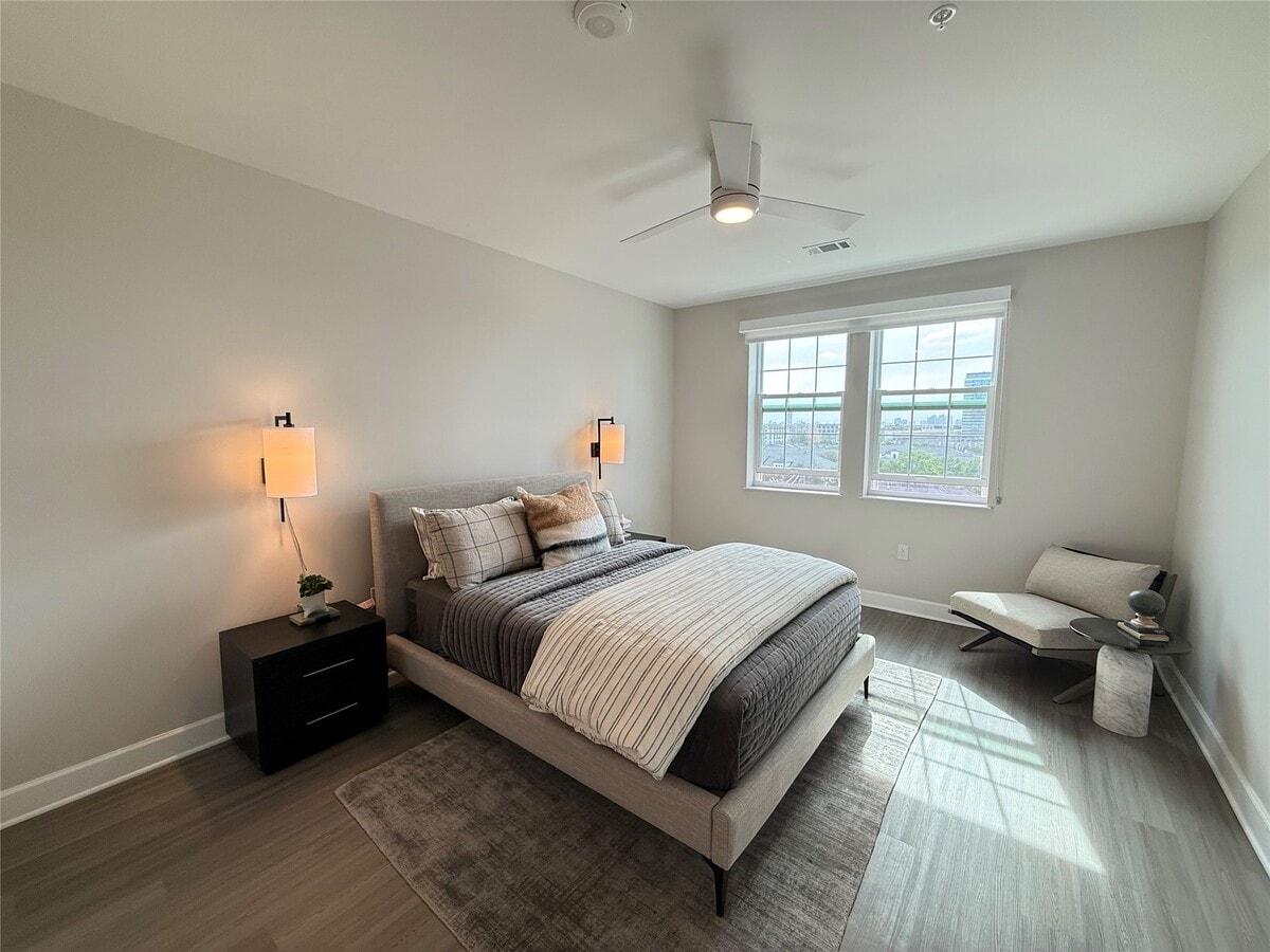 Photo - 716 Waugh Dr Unit 1204