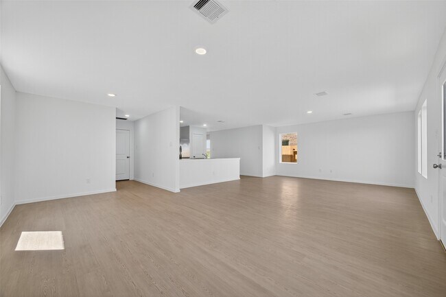 Photo - 16722 Spotted Oak Dr