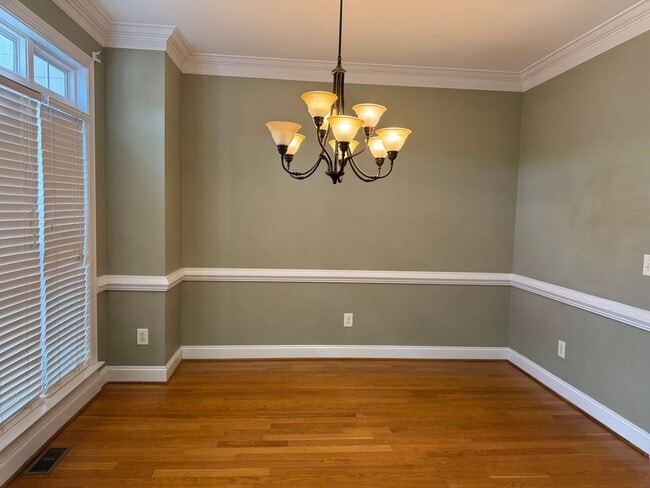 Photo - Beautiful Home in River Bluffs