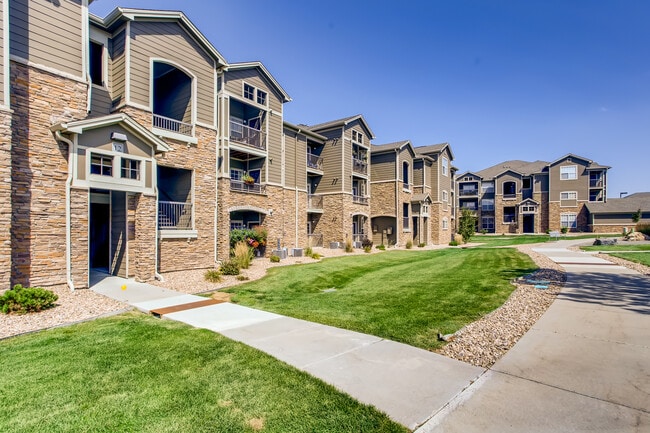 Photo - 1450 Blue Sky Way Unidad # 208