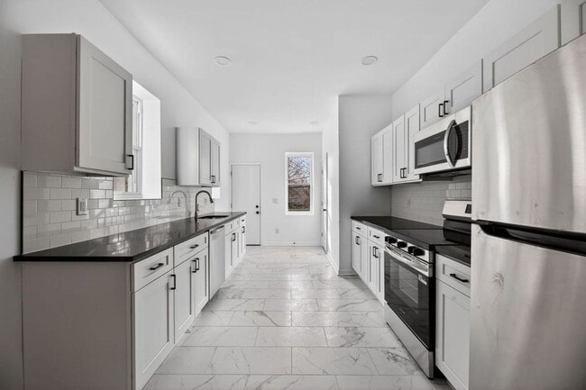 Building Photo - Brand New Renovated 3 Bedroom House for Rent