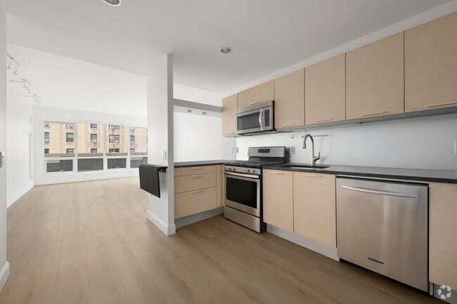 Building Photo - 350 W 42nd St Rental
