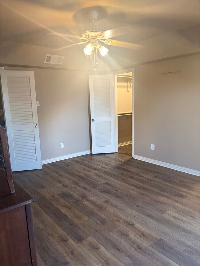 Photo - 1148 White Lake Ct