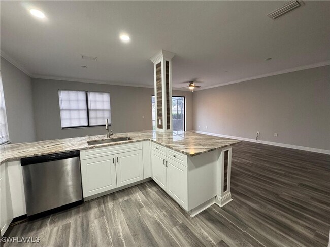 Photo - 7614 Bristol Cir