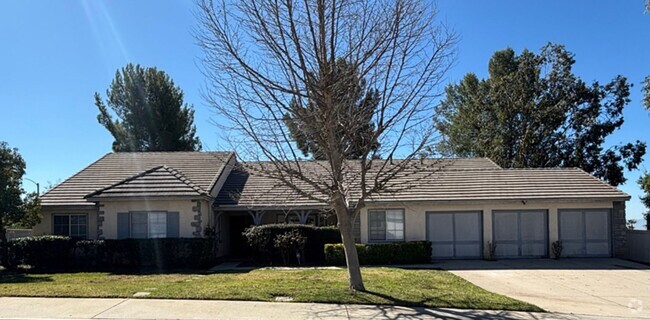 Building Photo - Beautiful home in Moreno Valley!