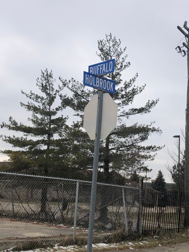 Photo - 3881 Holbrook St