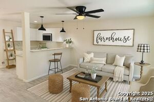 Photo - 687 Burr Oak Ln