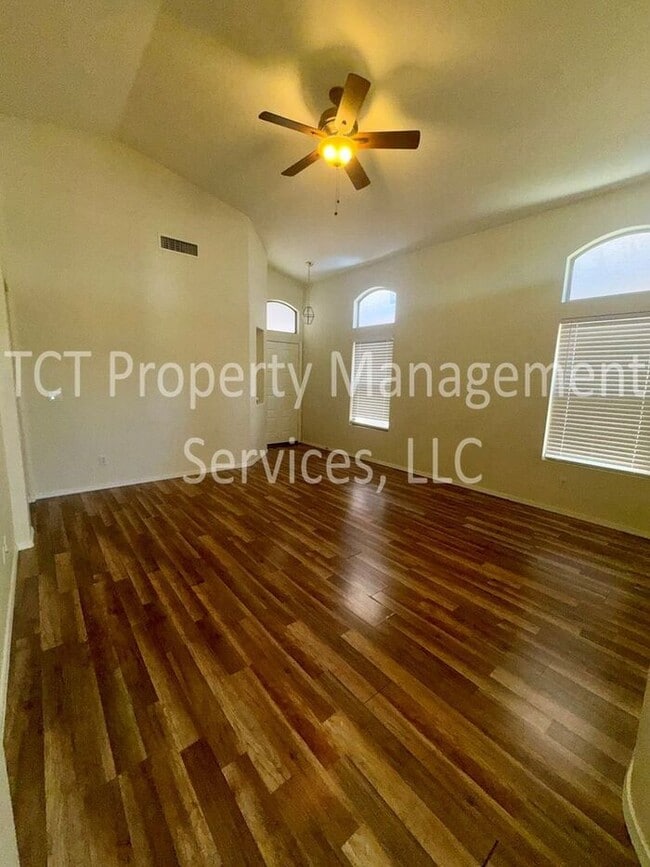 Photo - 3 Bedroom/2 Bath home in the gated community of Sunrise @ Harbor Shores