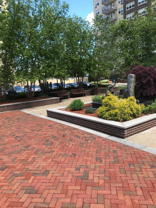 Photo - Clarendon Hill Towers