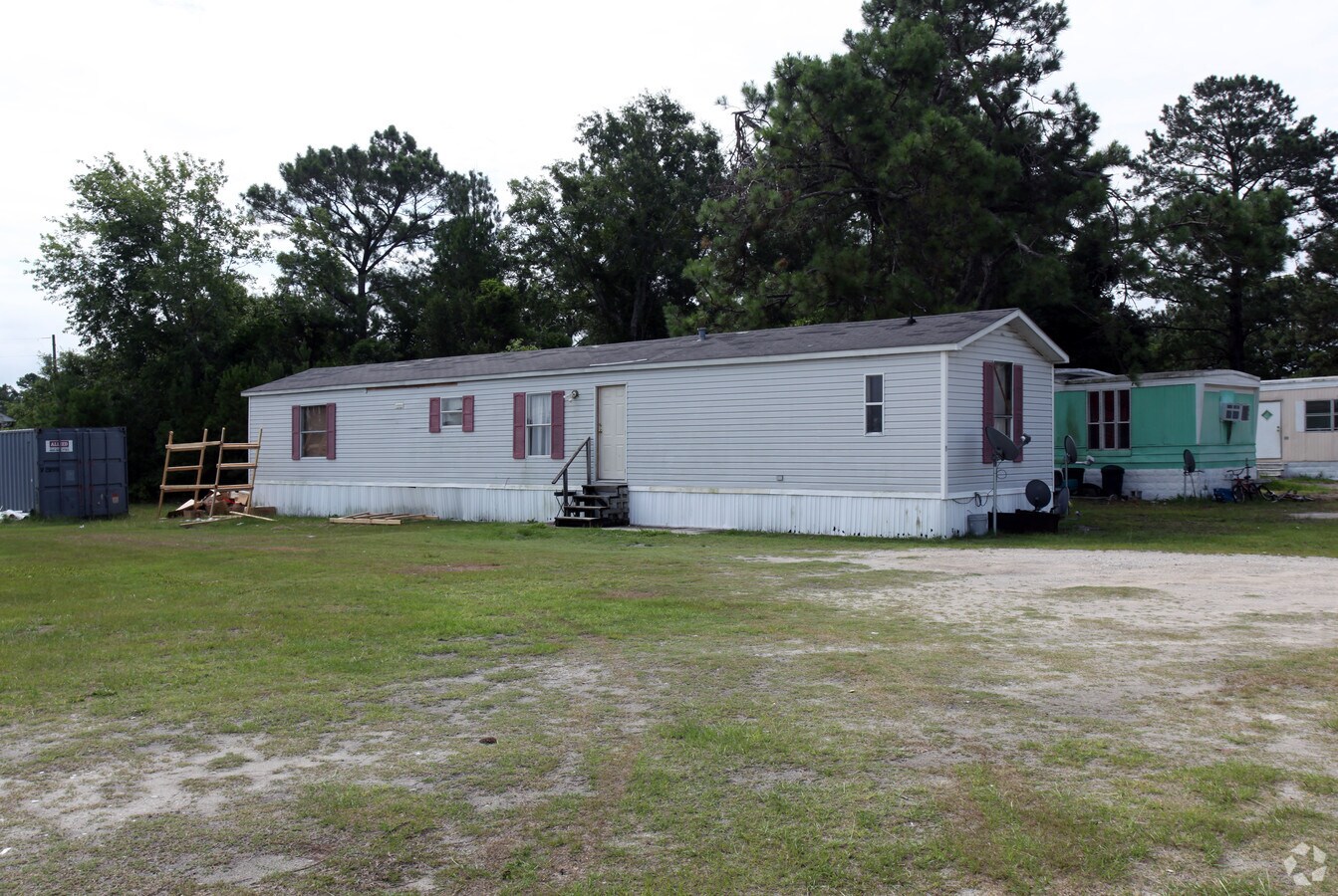 Photo - Davis Mobile Home Park