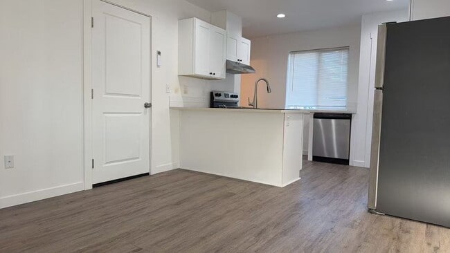 Photo - 815 SW 8th St