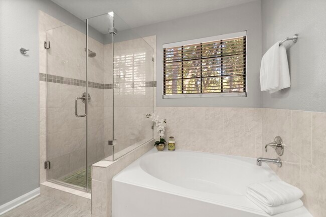 Building Photo - 105 Eagle Rock Cir