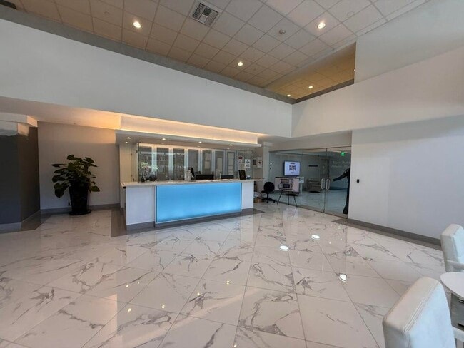 Photo - 531 N Ocean Blvd Unidad 1805