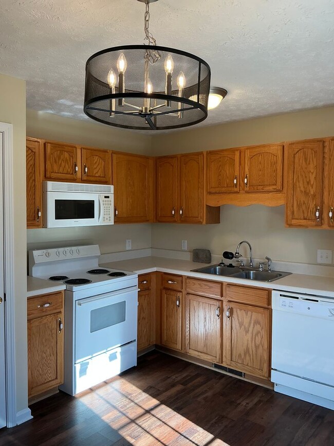 Photo - 1006 Bobcat Dr