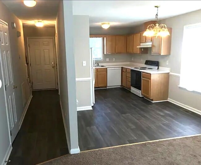 Photo - 163 Luther Rd