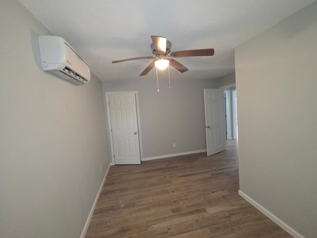 640 Roosevelt Unit B