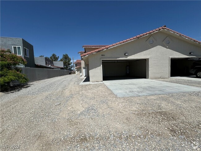 Building Photo - 640 San Lorenzo St Unit A Rental