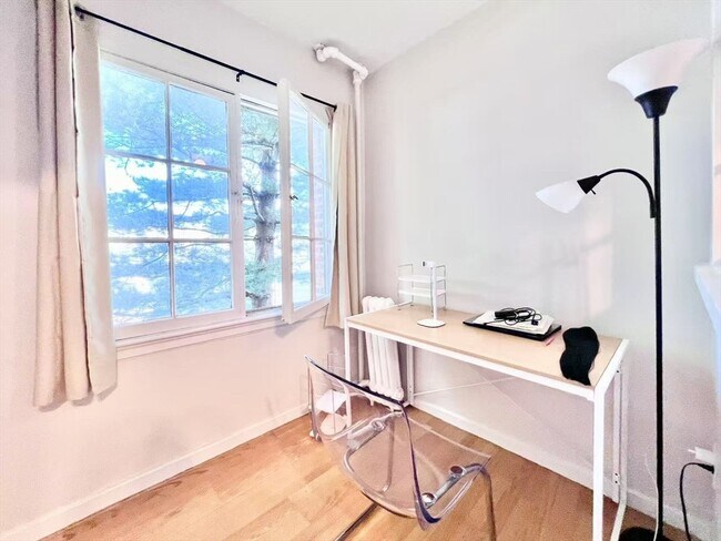 Photo - 21 Chauncy St Unit 36