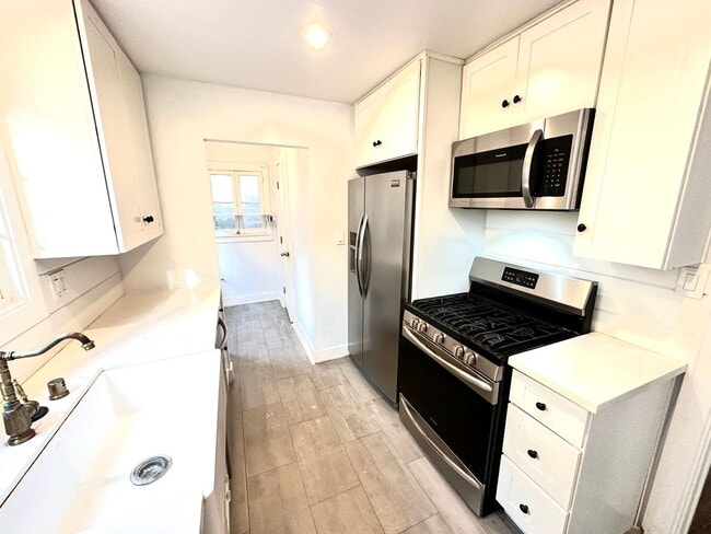 Photo - Stunning Ocean & Bay View Two-Story Home on the Long Beach Peninsula Unidad 45 65th Place - Front House