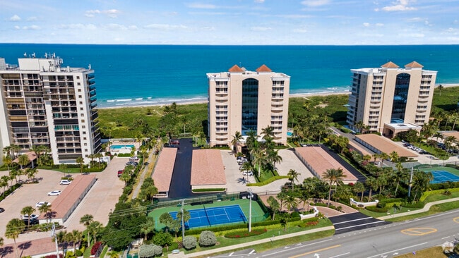 Building Photo - 3000 N Hwy A1A Unit 10c Rental