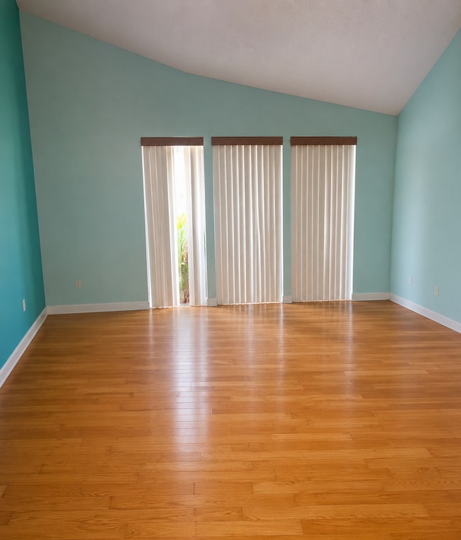 Photo - 4205 Fairway Cir Unit 4205