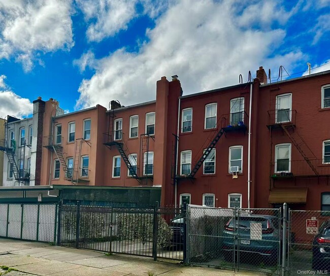 Photo - 501 Ridgewood Ave Unit 1 Floor