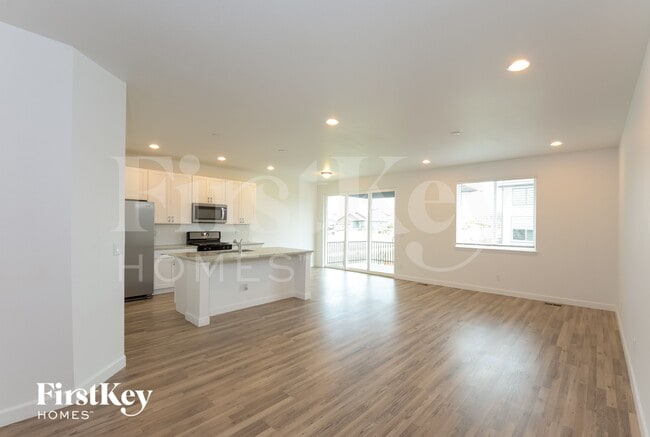 Photo - 496 Kansas Ave