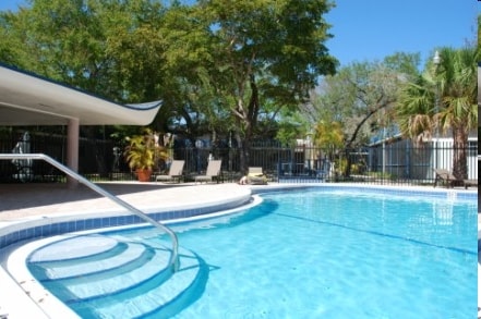 Pool - Jade Gardens Apartments