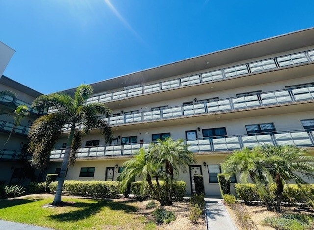 Photo - 6080 80th St N