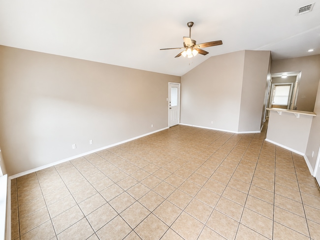 Photo - 206 Dale Earnhardt Dr Unit B