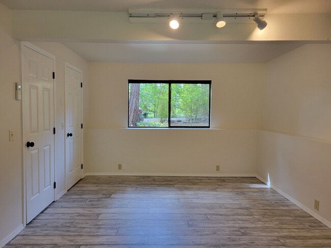 Photo - 160 Foxfield Dr Unit Daylight Basement
