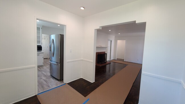 Photo - 11302 Delano St