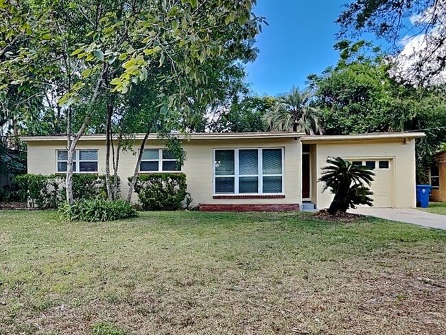 Building Photo - 6735 Gaillardia Rd S Rental